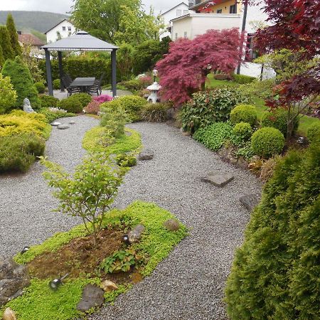 Ferienwohnung Mit Japangarten Karlstadt Bagian luar foto