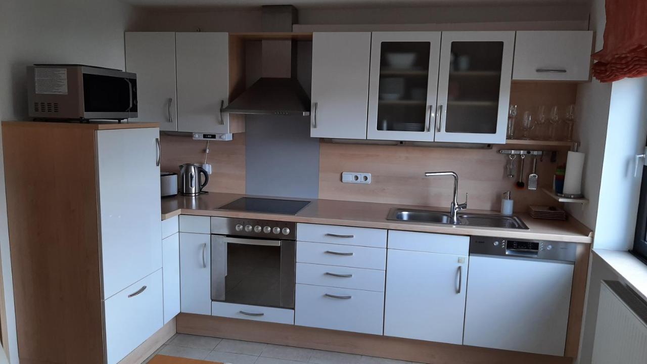 Ferienwohnung Mit Japangarten Karlstadt Bagian luar foto