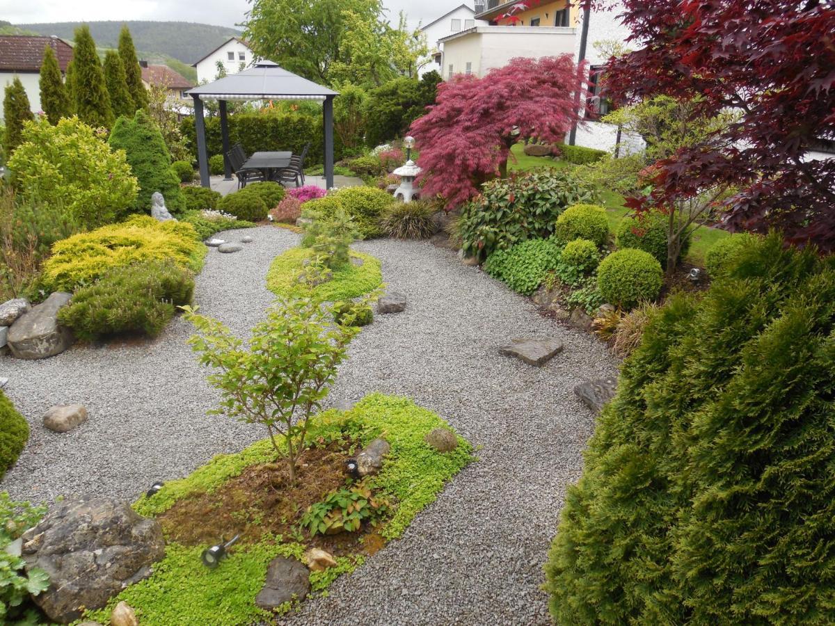 Ferienwohnung Mit Japangarten Karlstadt Bagian luar foto