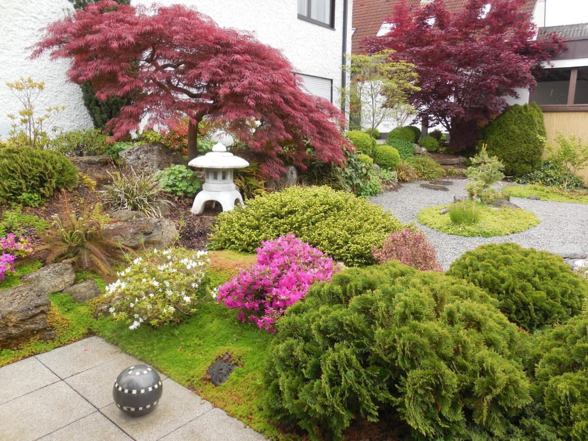 Ferienwohnung Mit Japangarten Karlstadt Bagian luar foto