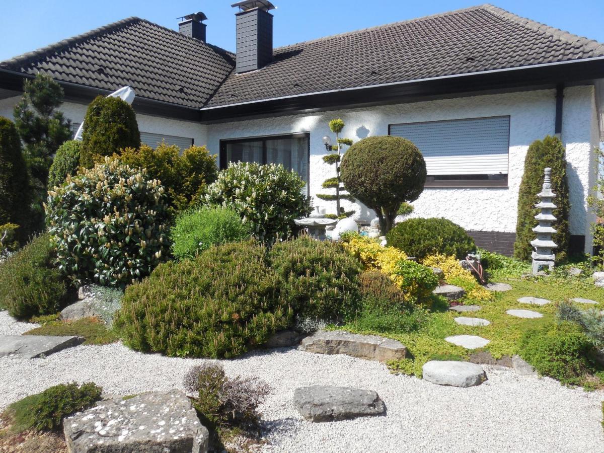 Ferienwohnung Mit Japangarten Karlstadt Bagian luar foto